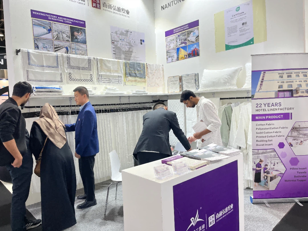 the hotel show Dubai 13